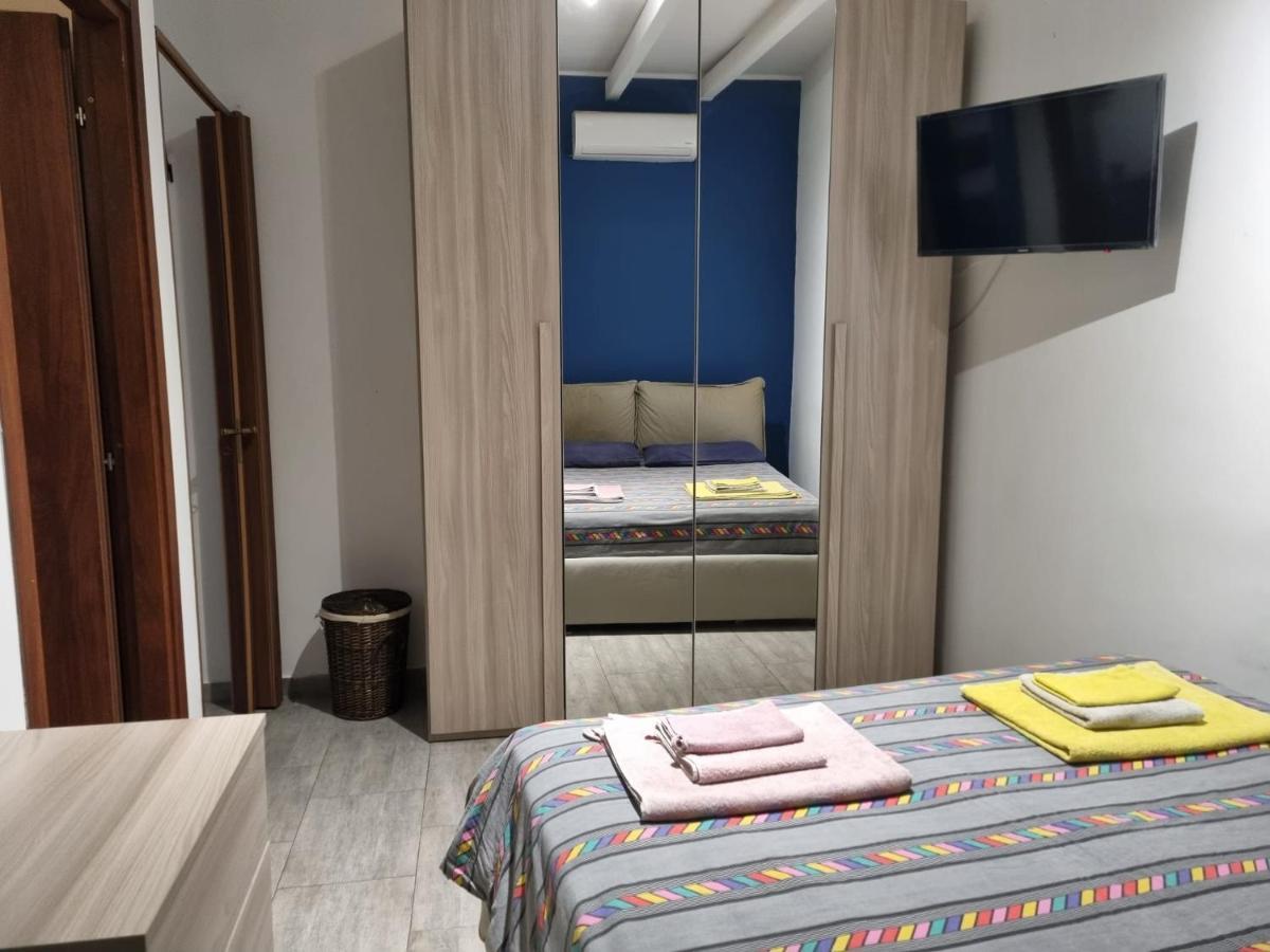 Mizzica Bed And Breakfast Катанія Екстер'єр фото