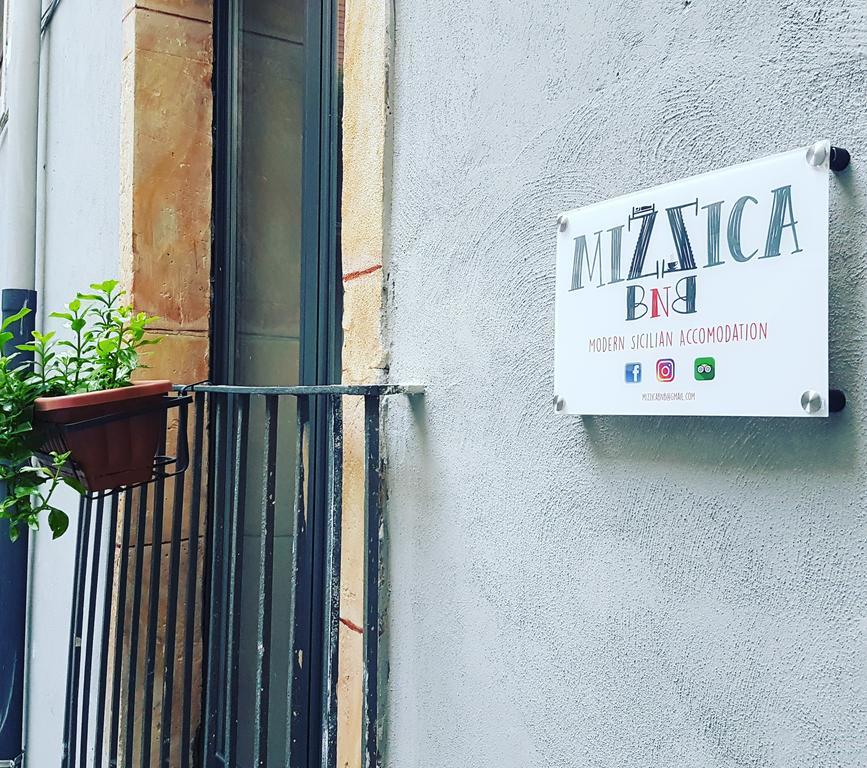 Mizzica Bed And Breakfast Катанія Екстер'єр фото
